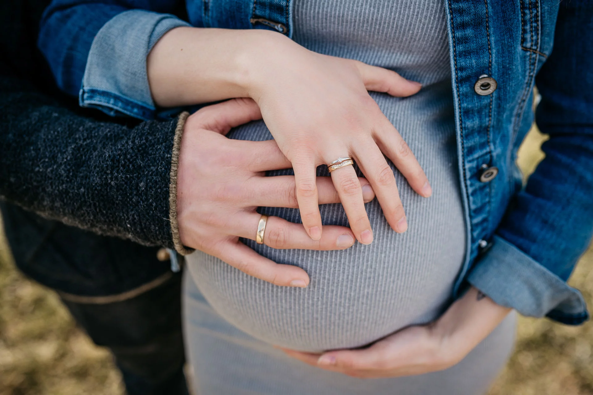 Babybauch Shooting Landsberg am Lech – emotionale Schwangerschaftsfotos